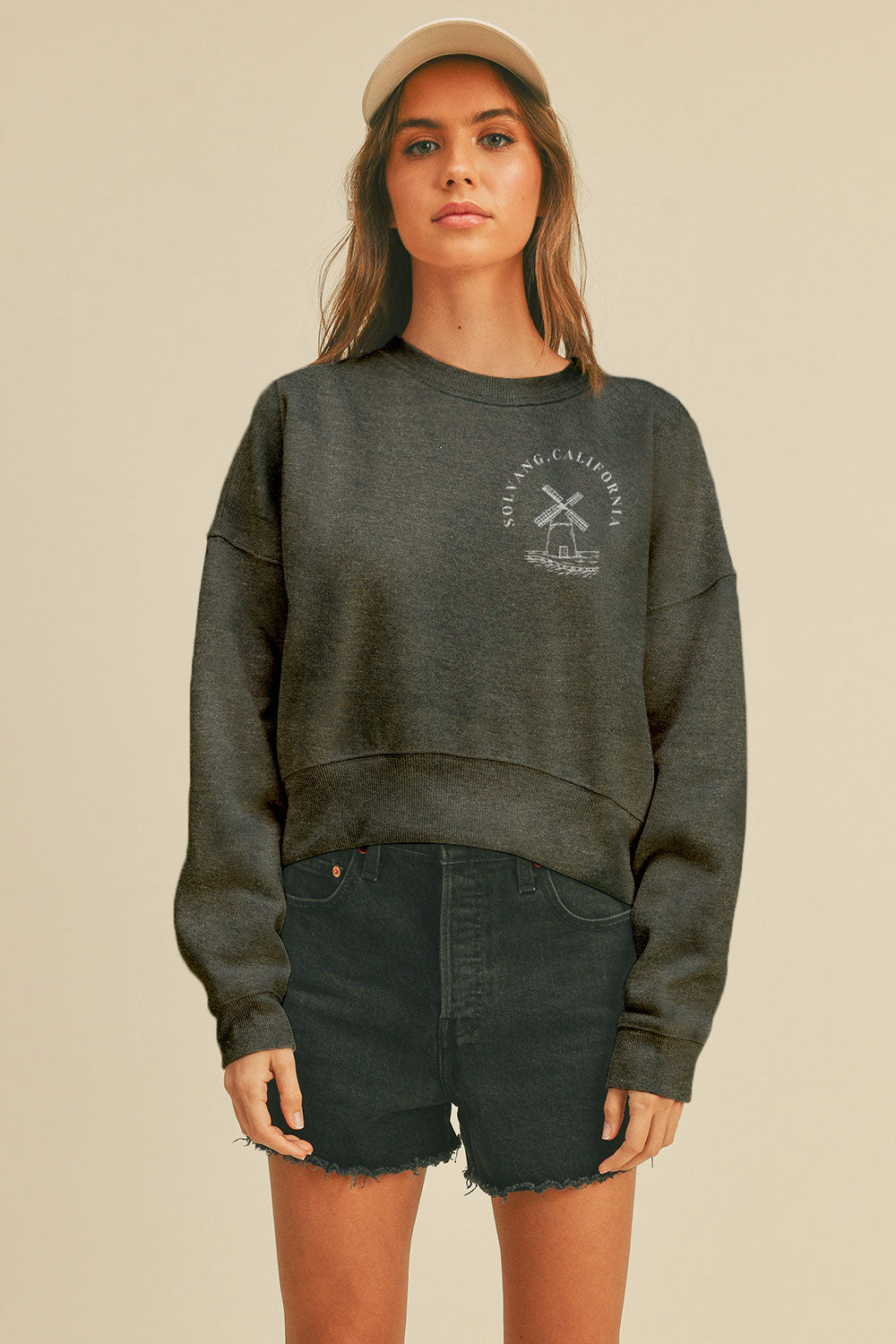 Solvang Crewneck (Cropped)